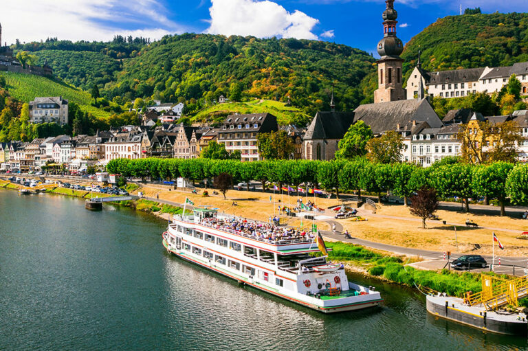 3 river cruises to board in 2022