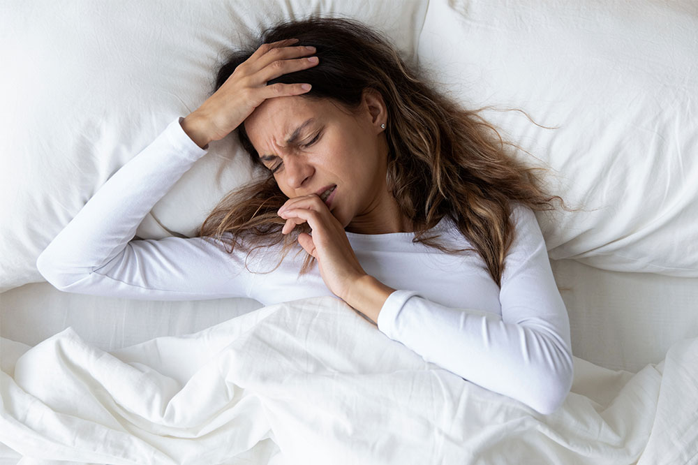 5 things to avoid doing before bed for sound sleep