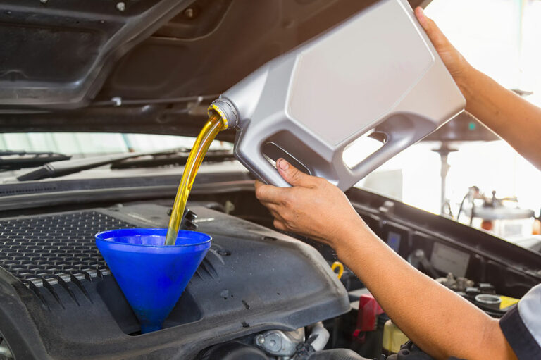 6 mistakes to avoid while changing a Jeep&#8217;s oil